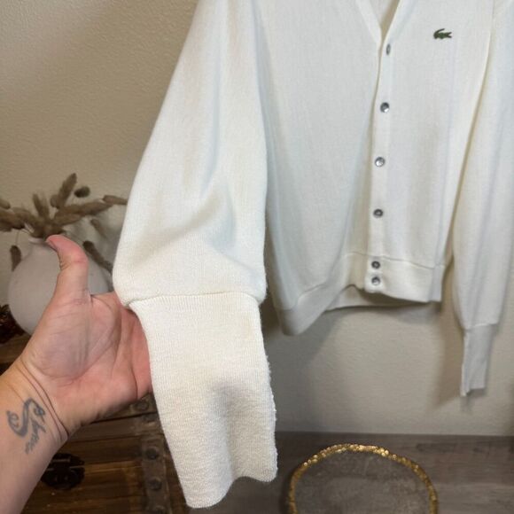 Vintage Izod Lacoste White Cardigan Sweater Sz L USA Acrylic Preppy Gator Logo - Picture 4 of 7